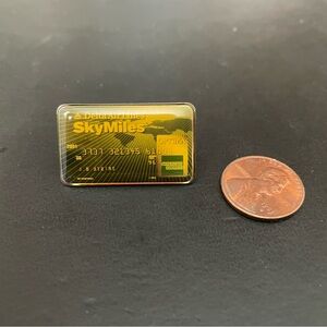 Delta Air Lines SkyMiles Pin
